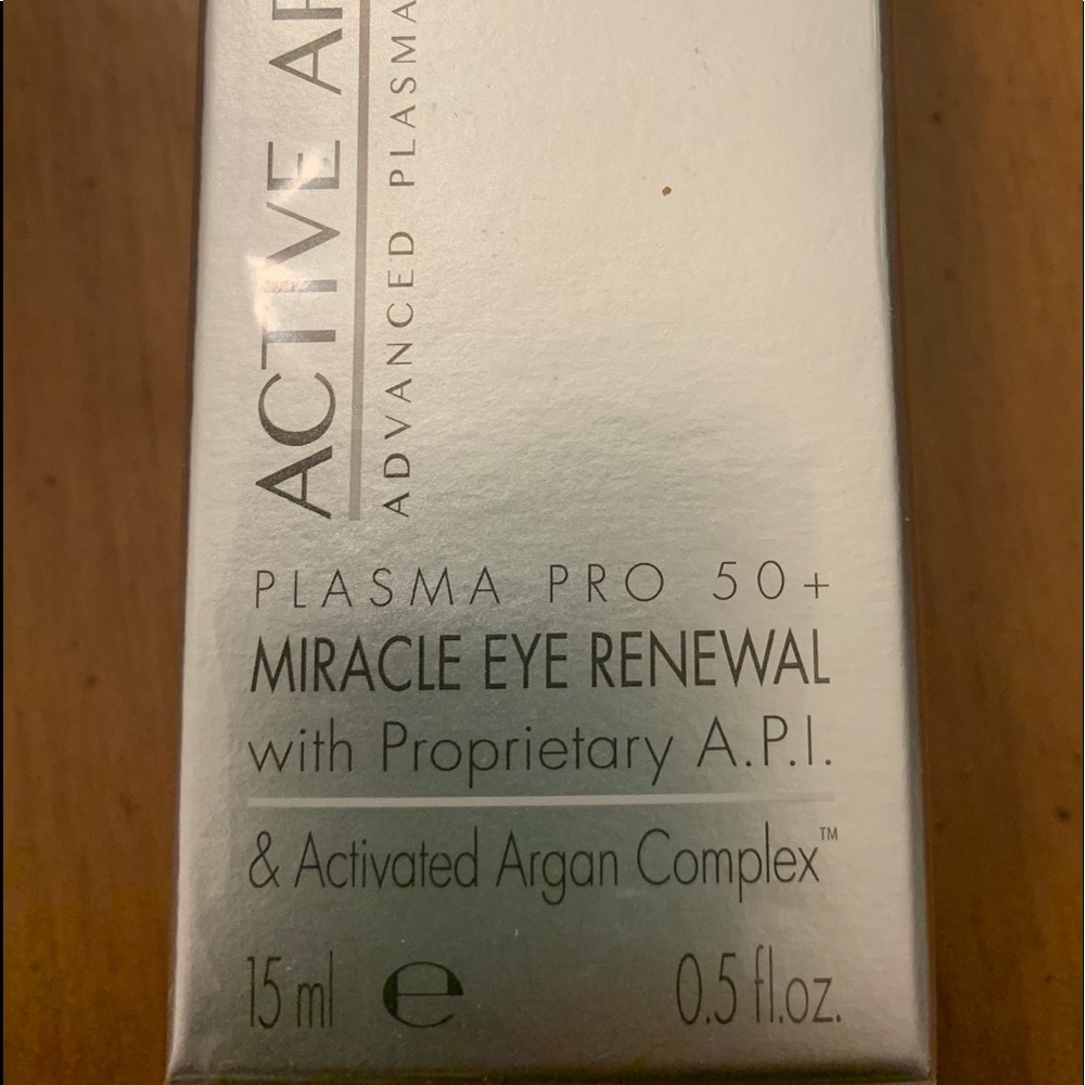 Active Argan 023 eye renewal NWT .05 fl oz
